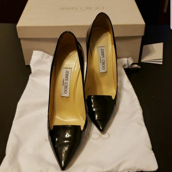 Jimmy Choo Ari - Pointed toe, Patent Leather Pumps - Picture 2 of 7